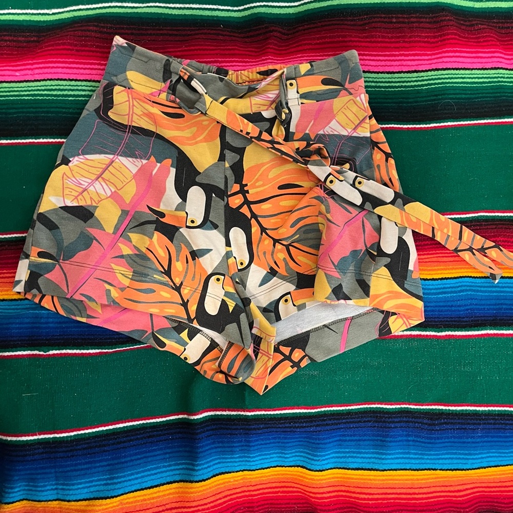 Colorful Tropical High Waist Women's Shorts